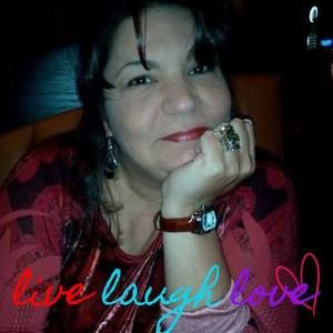 Meet your Posher, Cecilia